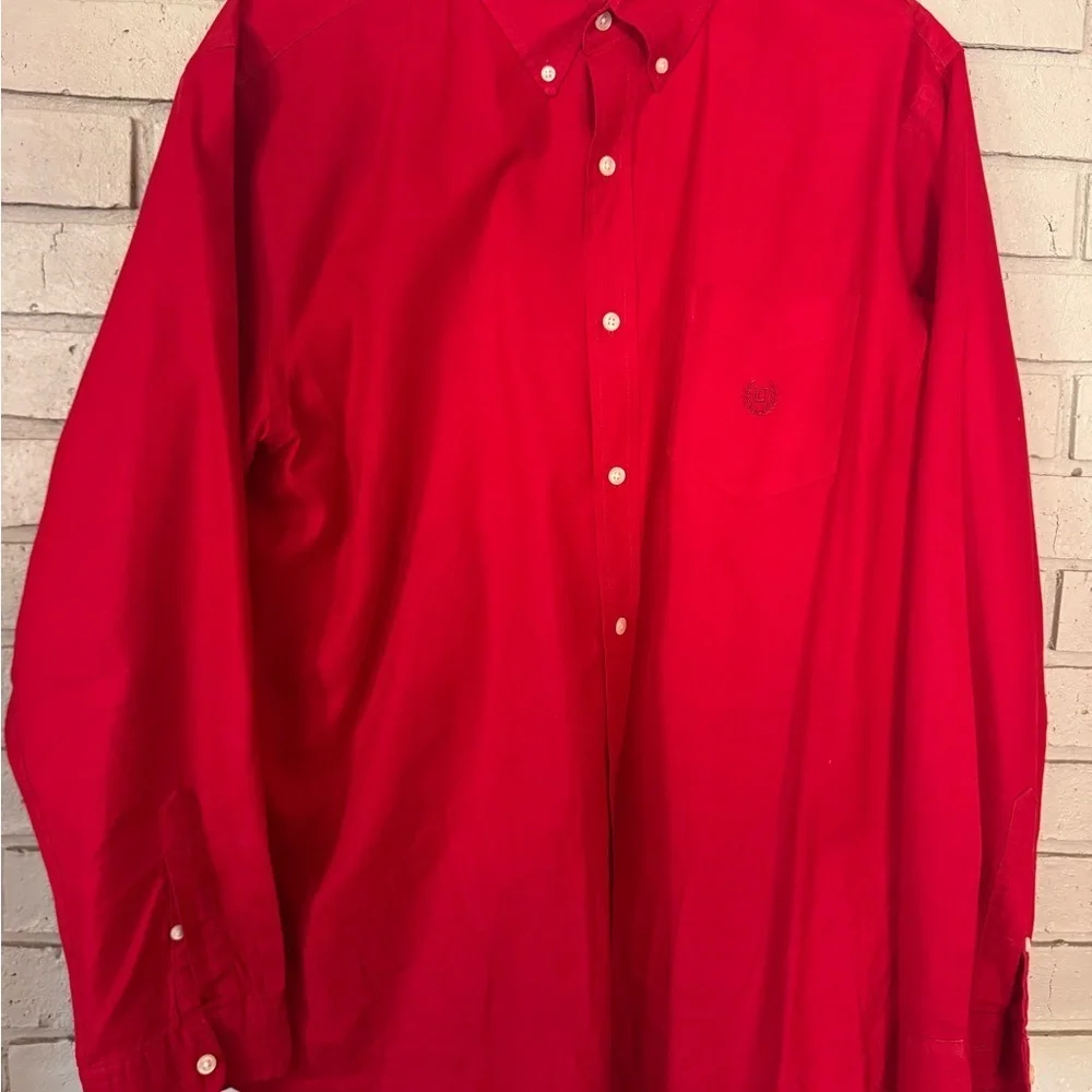 Chaps Men's Vibrant Red Casual Button Down Shirt - Picture 2 of 4